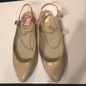 NWT Mix No. 6 Nude Flats w/ankle strap